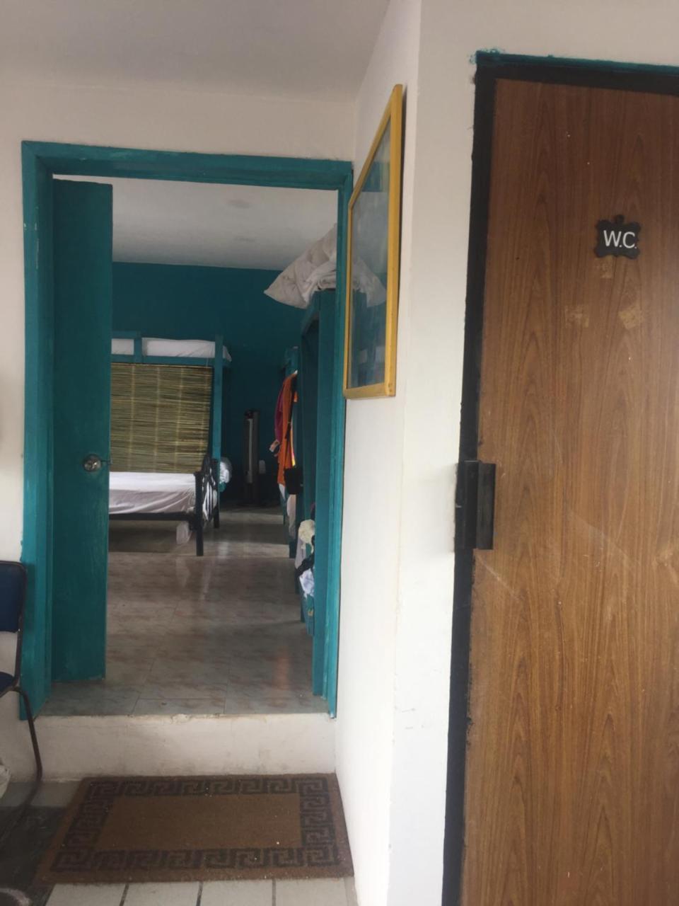 Chichen Hostel Luaran gambar